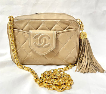 CHANEL Vintage tanned beige lambskin camera bag style chain shoulder bag with fringe and CC stitch mark on pentagon flap
