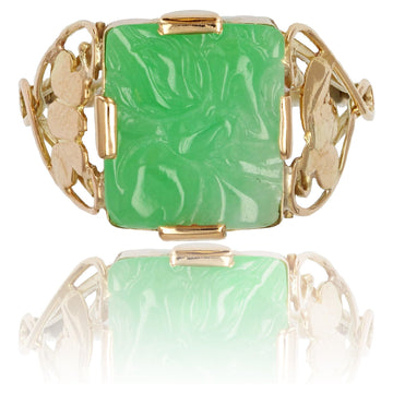 1930s Art Deco Engraved Jade Yellow Gold Ring