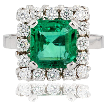 French, 1970s, 2.56 Carat Emerald Diamonds 18 Karat White Gold Ring