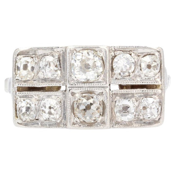 French, 1925s, Diamonds 18 Karat White Gold Platinum Rectangular Ring