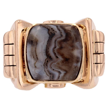 French 1935s Zoned Agate 18 Karat Yellow Gold Signet Ring