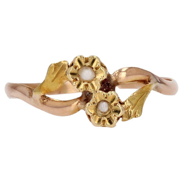 French 20th Century Fine Pearls 18 Karat Yellow Rose Gold You and Me Ring