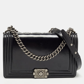 Chanel Black Glossy Leather New Medium Boy Bag
