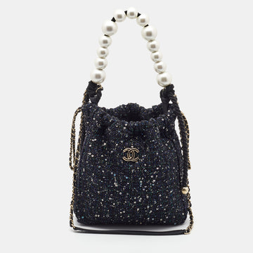 CHANEL Blue Tweed and Sequins Pearl Drawstring Bag