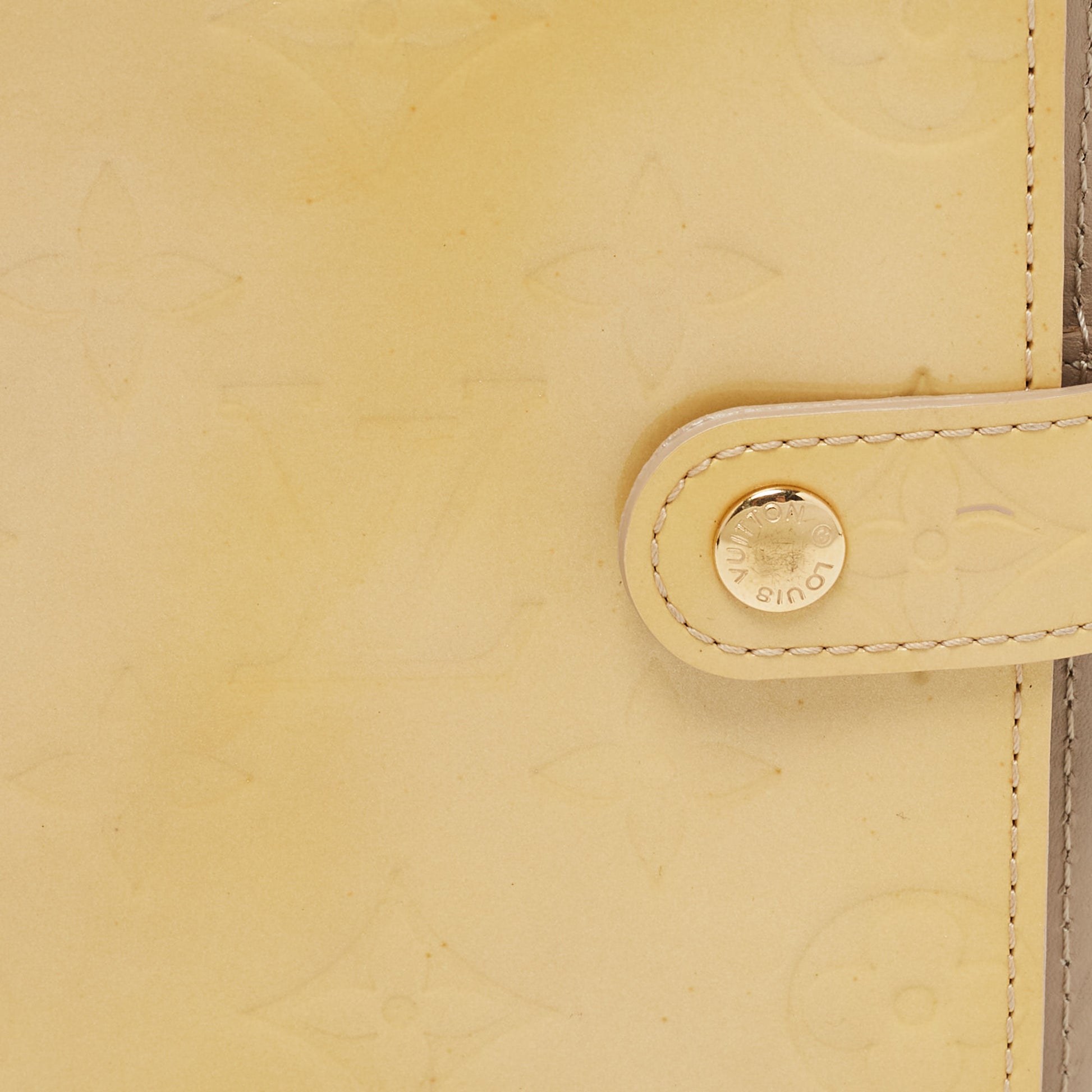 Louis Vuitton Cream Monogram Vernis Leather Small Ring Agenda