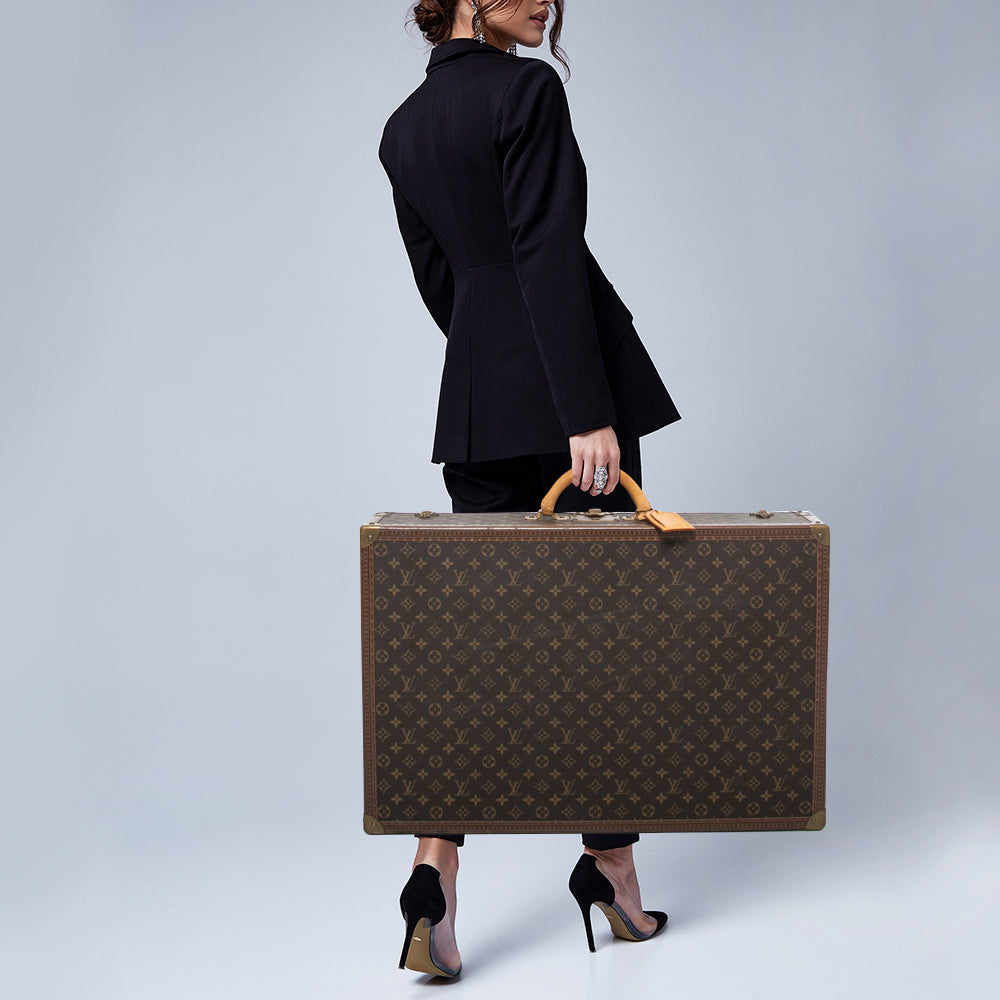 Louis Vuitton Monogram Bisten 70 Suitcase W/ keys & authenticated  Certificate