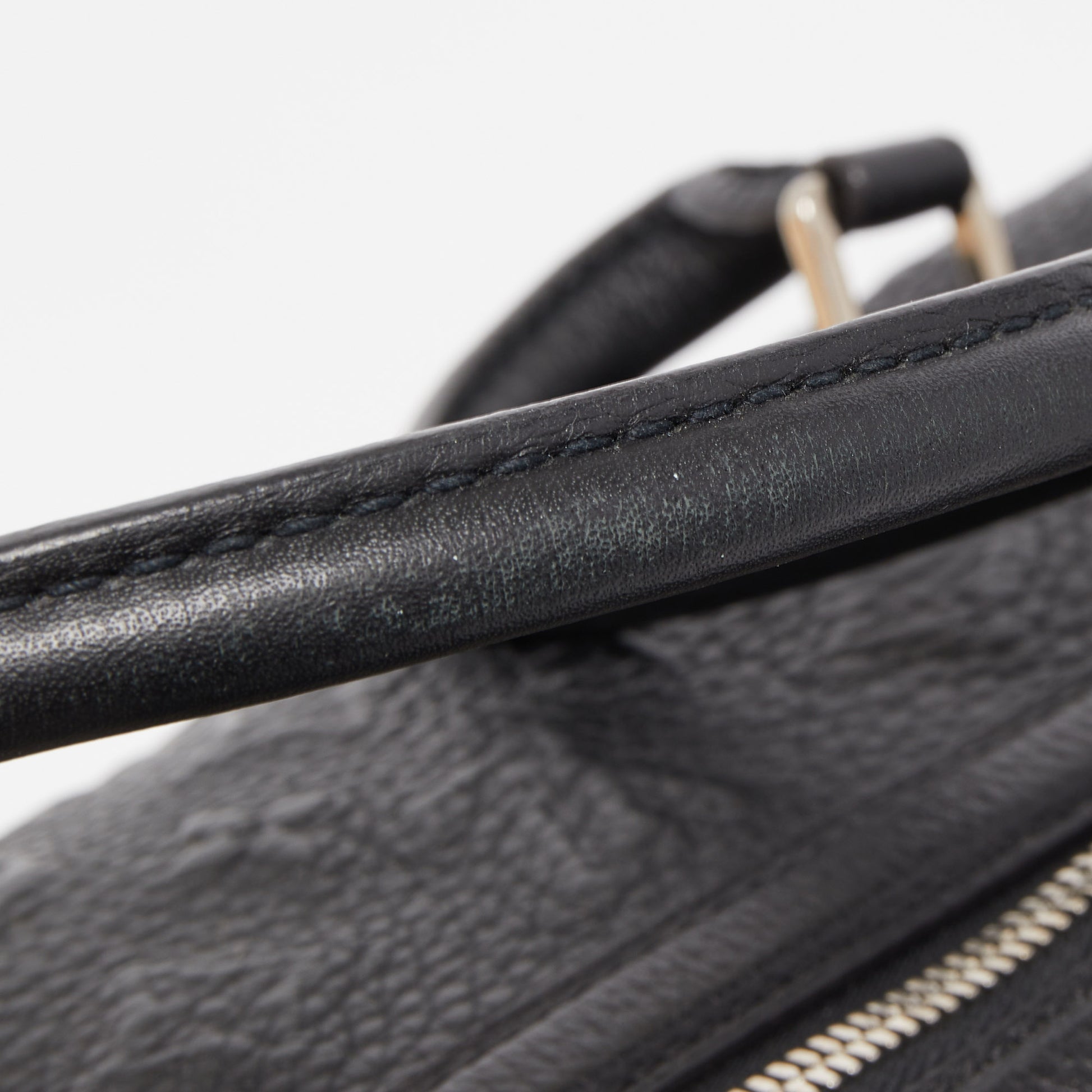 Louis Vuitton Black Monogram Revelation Neo Papillon GM Bag Louis Vuitton |  The Luxury Closet