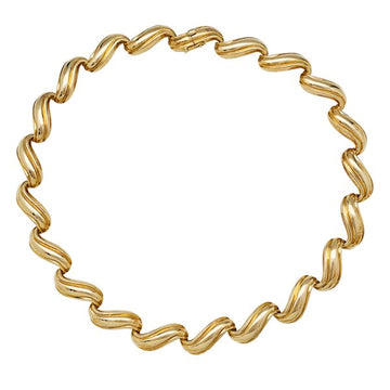 CHAUMET Vintage gold necklace.