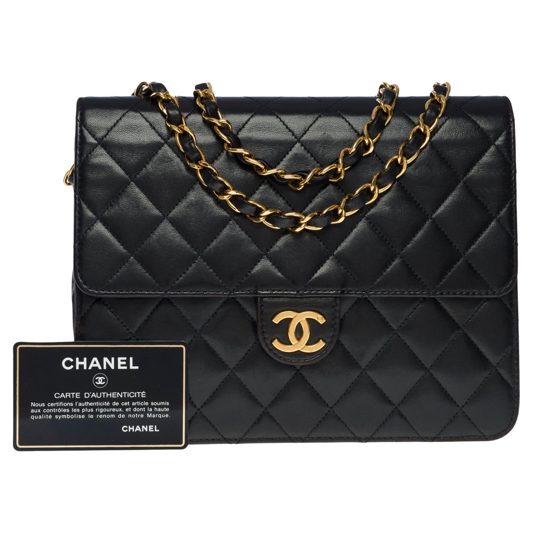 CHANEL CC VINTAGE METAL CHAIN HANDLE WHITE QUILTED TOP HANDLE BAG