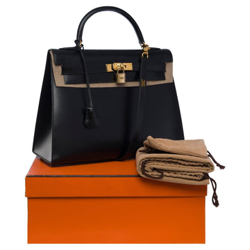 HERMES Stunning Kelly 32 sellier handbag strap in Box calf leather, GHW