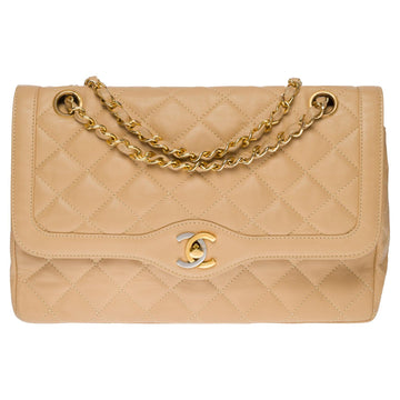 CHANEL Gorgeous Diana double flap shoulder bag in beige quilted lambskin, GHW