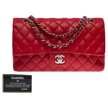CHANEL Timeless Medium double flap shoulder bag in Red lambskin leather, SHW