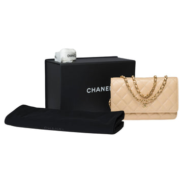 CHANEL Wallet on Chain [WOC] shoulder bag in Beige quilted Caviar leather, GHW