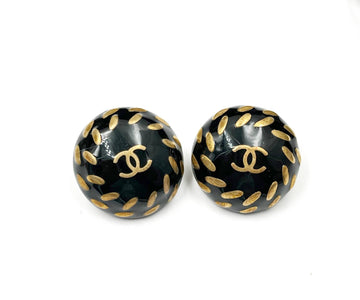 CHANEL Vintage Gold Plated CC Edge Black Round Dome Clip on Earrings