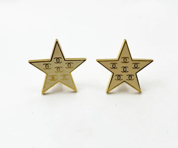 CHANEL Rare Vintage Gold Plated CC Ivory Enamel Star Large Clip on Earrings