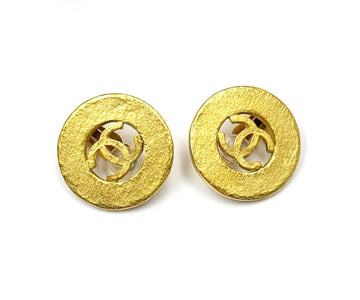 CHANEL Vintage Gold Plated CC Round Cutout Clip on Earrings