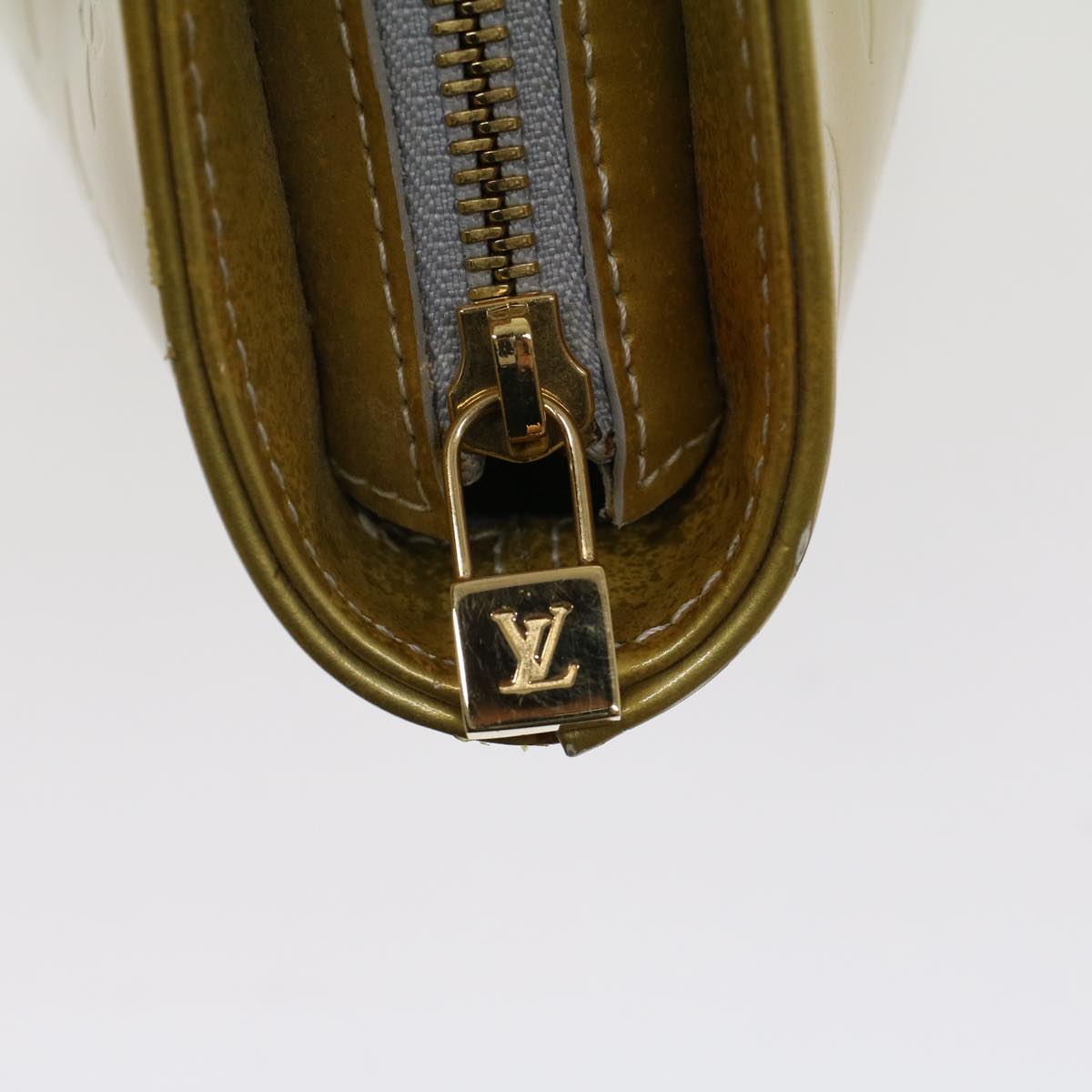 LOUIS VUITTON Monogram Vernis Houston Hand Bag Gris M91053 LV Auth yk7621  Patent leather ref.979455 - Joli Closet